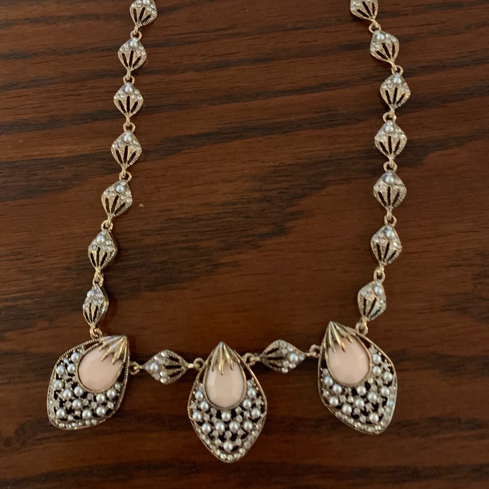 Pearl necklace